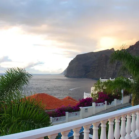 Panoramic Ocean View Apartment Acantilado de los Gigantes